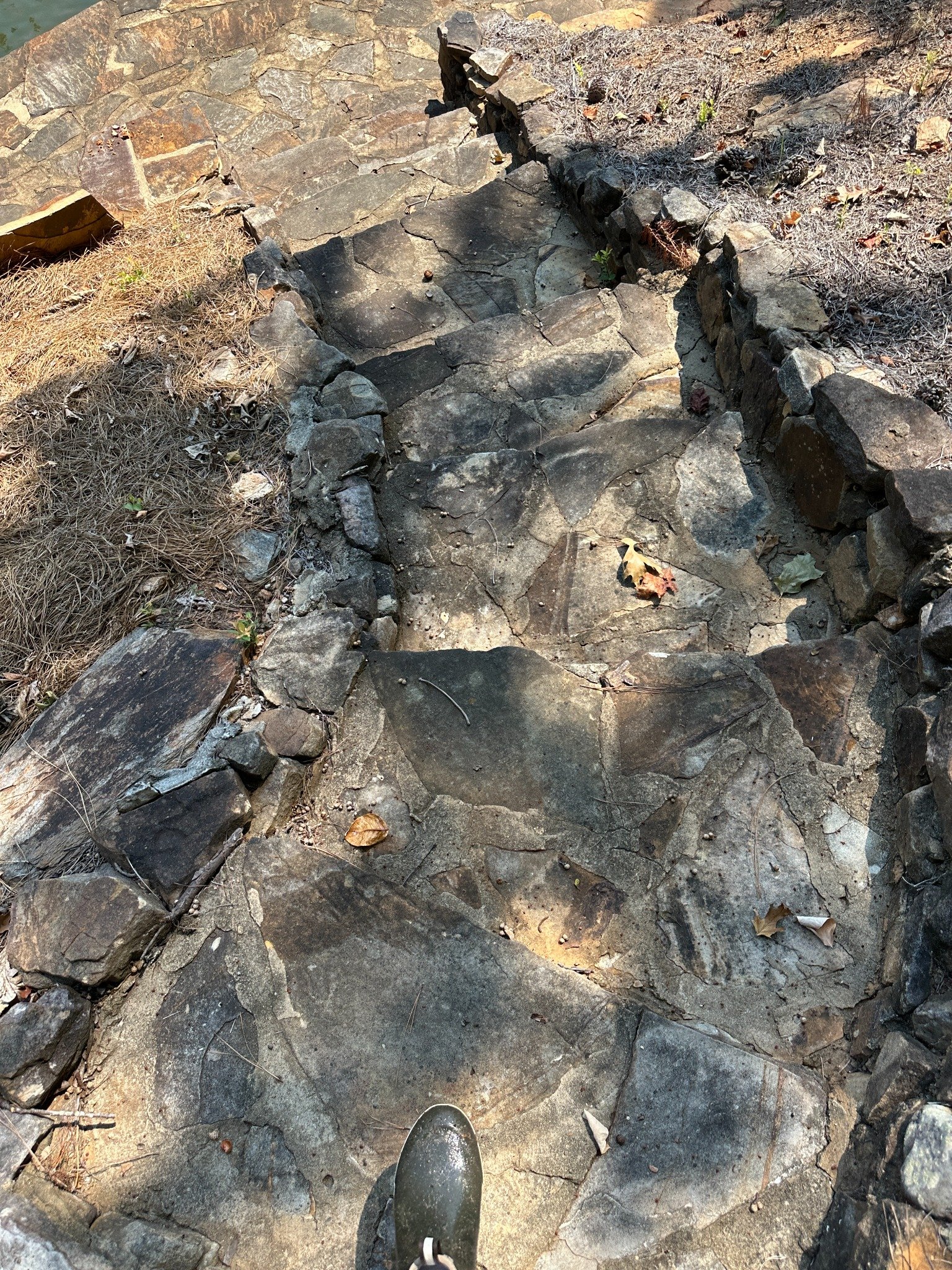 Right stairs before cleaning